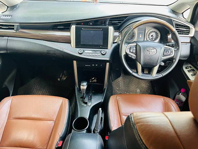 Used Toyota Innova Crysta [2016-2020] 2.8 ZX AT 7 STR [2016-2020] in Kanpur