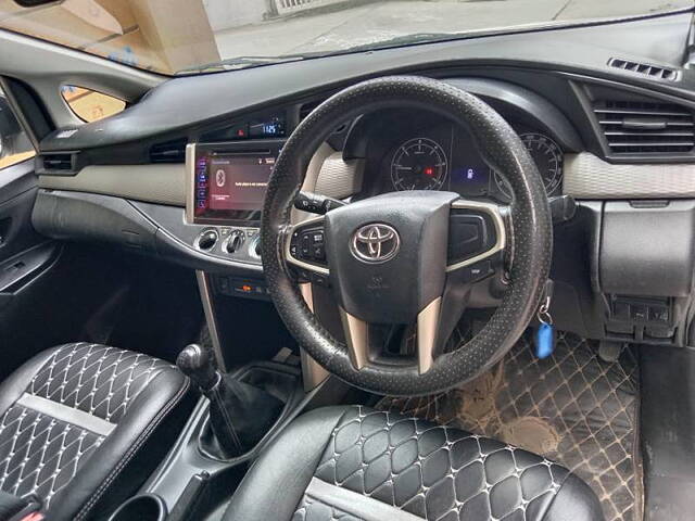 Used Toyota Innova Crysta [2016-2020] 2.4 G 8 STR [2016-2017] in Hyderabad