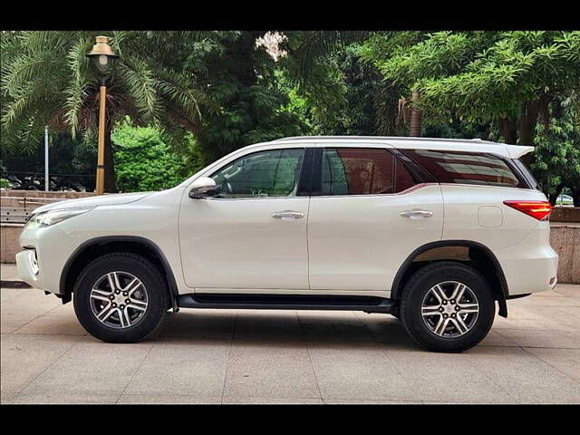 Used Toyota Fortuner [2016-2021] 2.8 4x2 AT [2016-2020] in Chandigarh