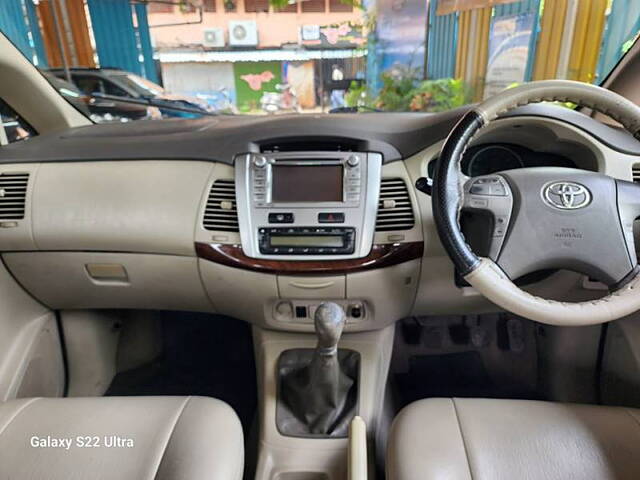 Used Toyota Innova [2013-2014] 2.5 EV PS 8 STR BS-IV in Mumbai