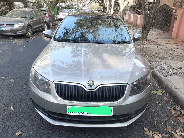 Used 2015 Skoda Octavia in Bangalore