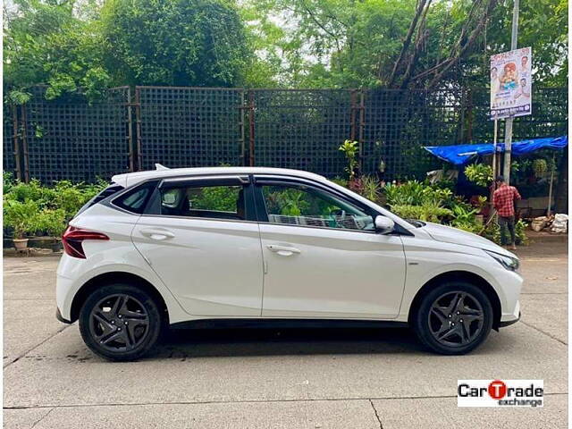 Used Hyundai i20 [2020-2023] Sportz 1.2 IVT [2020-2023] in Mumbai