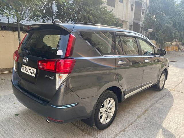 Used Toyota Innova Crysta [2016-2020] 2.4 V Diesel in Delhi