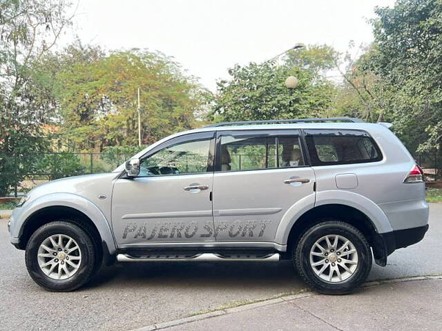 Used Mitsubishi Pajero Sport 2.5 AT in Delhi