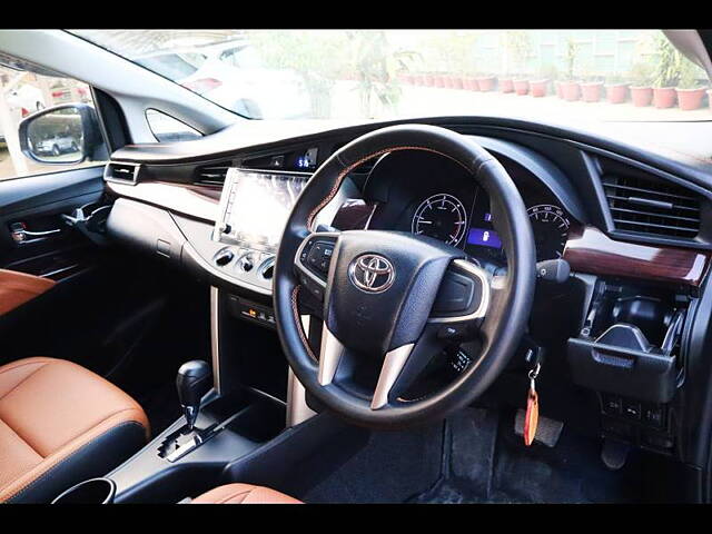 Used Toyota Innova Crysta [2020-2023] GX 2.4 AT 8 STR in Delhi