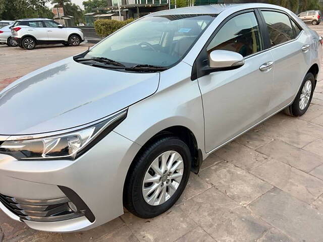 Used Toyota Corolla Altis G Petrol in Delhi