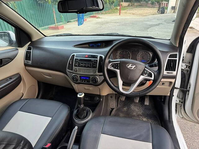 Used Hyundai i20 [2012-2014] Sportz 1.4 CRDI in Jalandhar