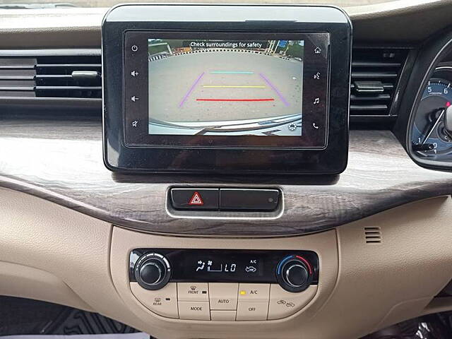 Used Toyota Rumion V AT in Delhi