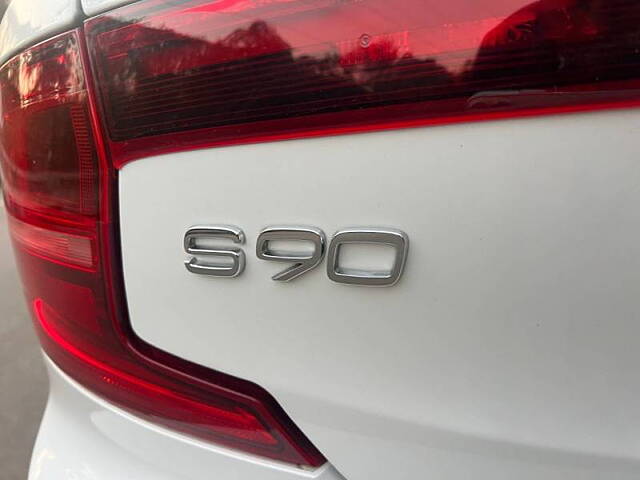 Used Volvo S90 [2016-2021] Momentum D4 [2018-2020] in Bangalore