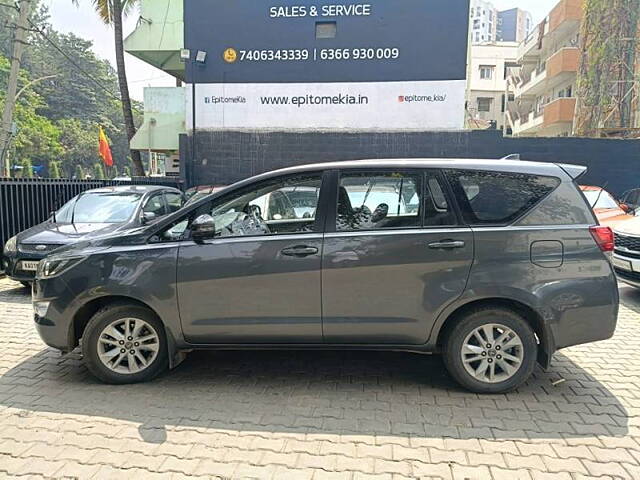 Used Toyota Innova Crysta [2016-2020] 2.4 G 8 STR [2016-2017] in Bangalore