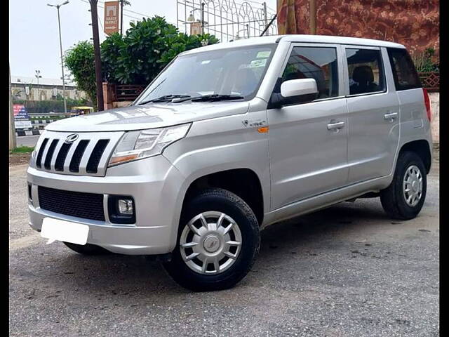 Used Mahindra TUV300 [2015-2019] T4 Plus in Zirakpur