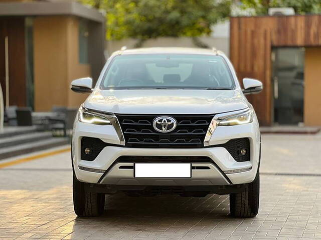 Used 2023 Toyota Fortuner in Delhi