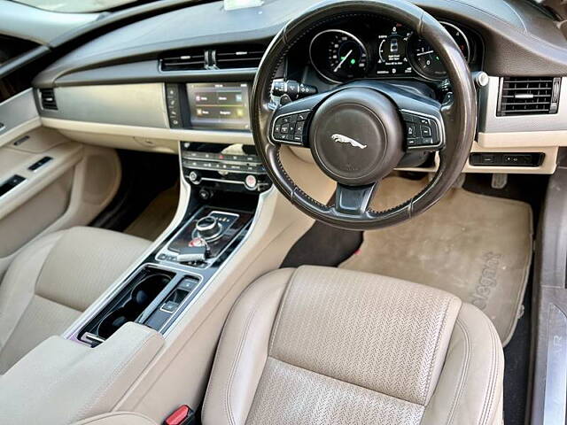 Used Jaguar XF Prestige Diesel CBU in Pune