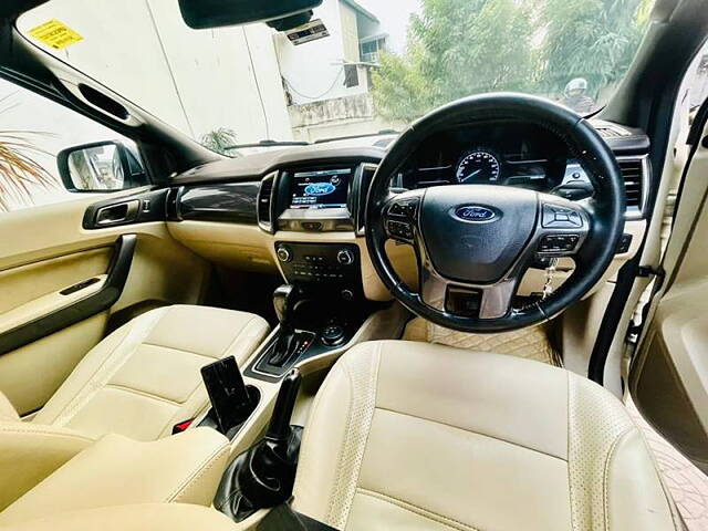 Used Ford Endeavour [2016-2019] Trend 3.2 4x4 AT in Lucknow