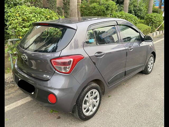 Used 2017 Hyundai Grand i10 in Delhi