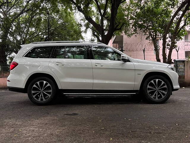 Used Mercedes-Benz GLS [2016-2020] 400 4MATIC in Delhi