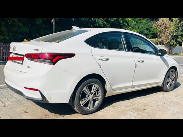 Used Hyundai Verna [2017-2020] SX (O) 1.6 CRDi  AT in Kanpur