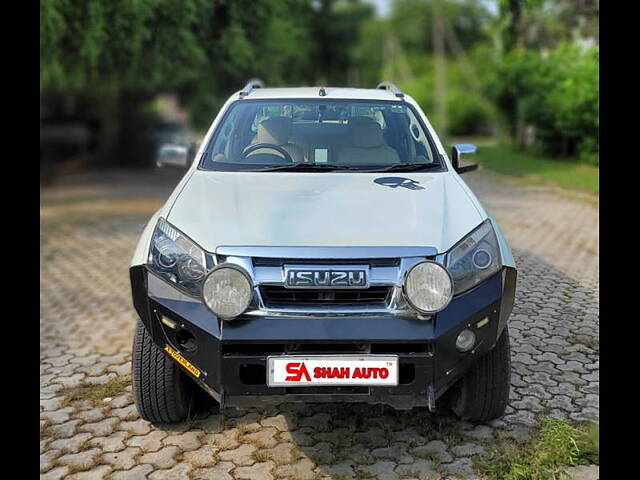 Used 2016 Isuzu D-Max V-Cross in Ahmedabad