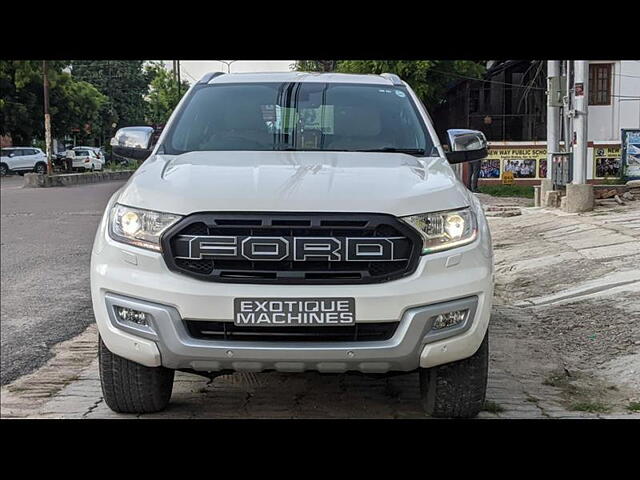 Used 2017 Ford Endeavour in Lucknow