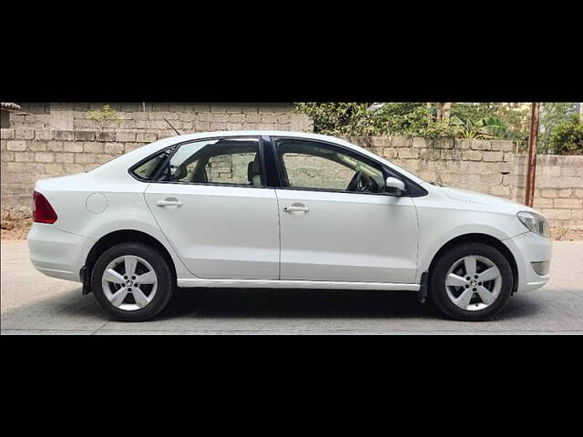 Used Skoda Rapid Ambition 1.5 TDI AT in Hyderabad