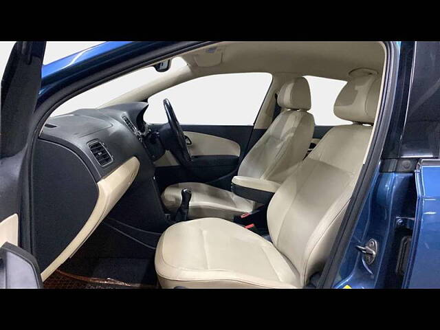 Used Skoda Rapid Style 1.6 MPI in Mumbai