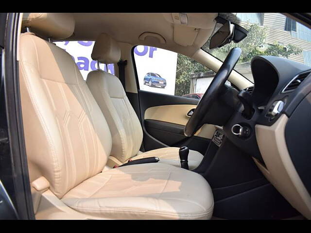 Used Volkswagen Polo [2016-2019] Highline1.2L (P) in Mumbai