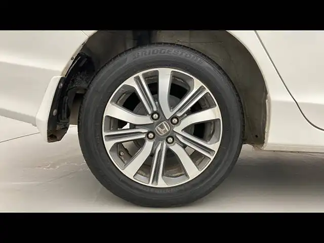 Used Honda City 4th Generation V CVT Petrol [2017-2019] in Hyderabad