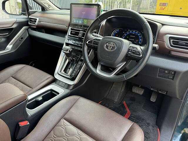 Used Toyota Innova Hycross ZX Hybrid 7 STR in Hyderabad