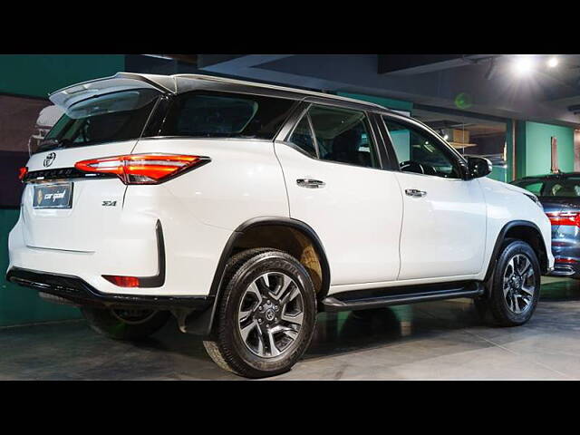 Used Toyota Fortuner 4X4 AT 2.8 Legender in Dehradun