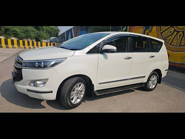 Used Toyota Innova Crysta [2016-2020] 2.4 V Diesel in Lucknow