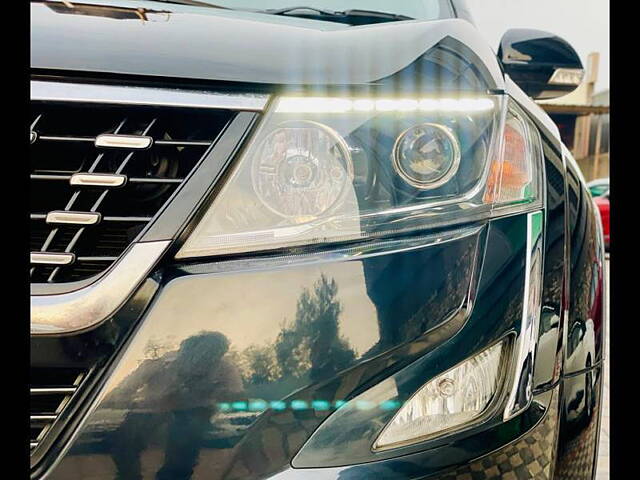 Used Mahindra XUV500 [2015-2018] W9 in Surat