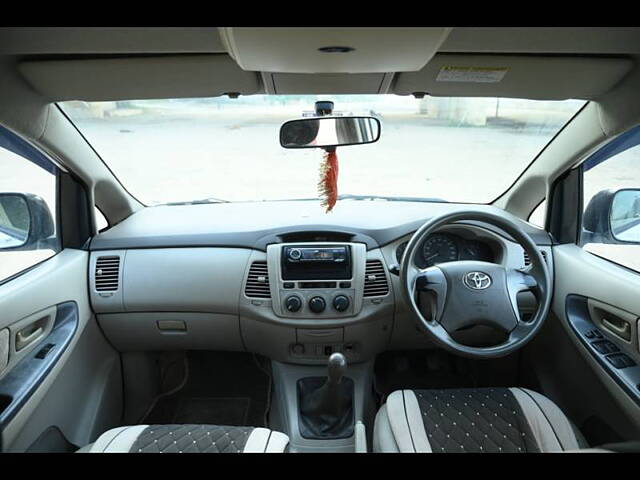 Used Toyota Innova [2009-2012] 2.5 GX 8 STR in Ahmedabad