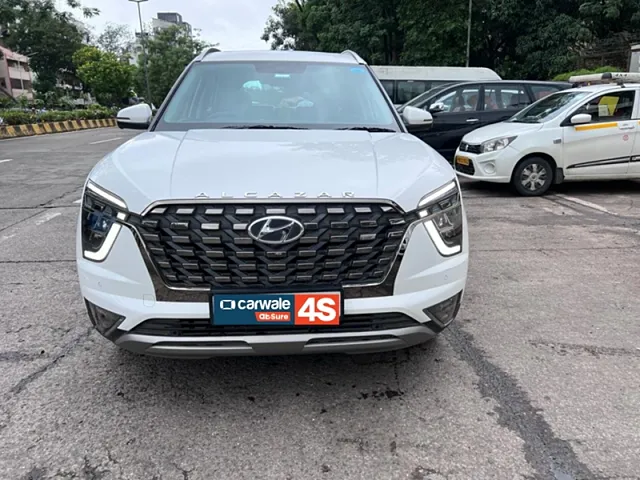 Used 2022 Hyundai Alcazar in Mumbai