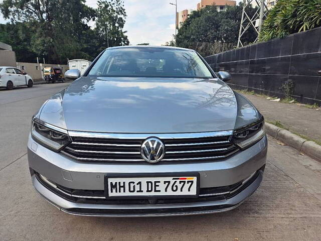 Used Volkswagen Passat Highline in Pune