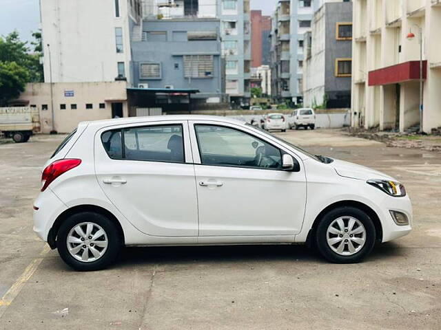 Used Hyundai i20 [2012-2014] Sportz 1.4 CRDI in Surat