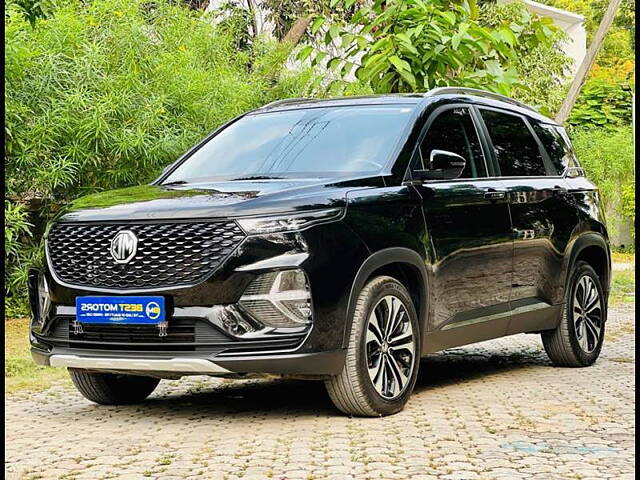 Used MG Hector Plus Sharp 2.0 Diesel Turbo MT 6-STR in Ahmedabad