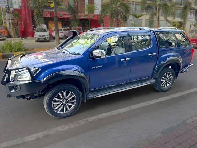 Used Isuzu D-MAX V-Cross [2018-2019] High in Hyderabad