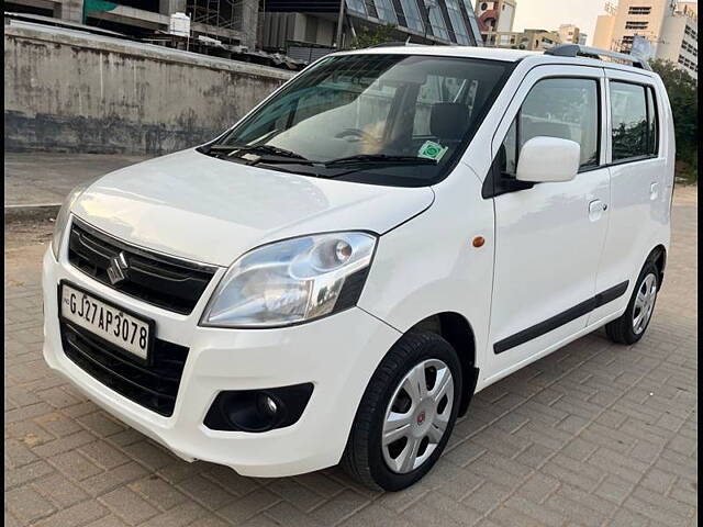 Used Maruti Suzuki Wagon R 1.0 [2014-2019] VXI AMT in Ahmedabad