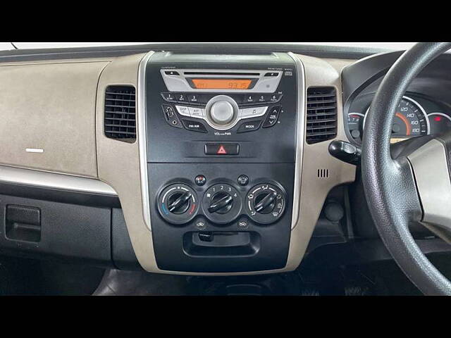 Used Maruti Suzuki Wagon R 1.0 [2014-2019] VXI in Ahmedabad