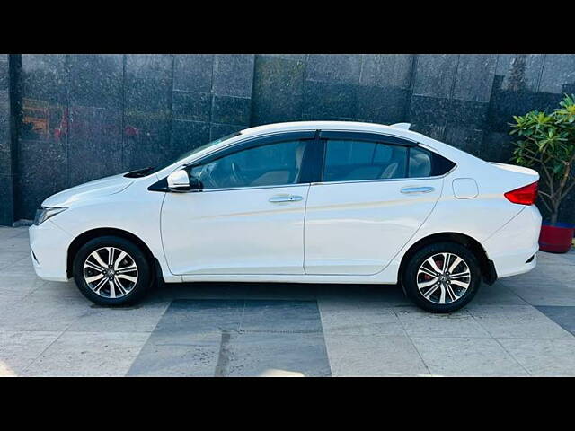 Used Honda City 4th Generation V CVT Petrol [2017-2019] in Delhi