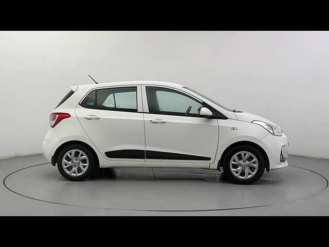 Used Hyundai Grand i10 Magna 1.2 Kappa VTVT CNG in Ahmedabad