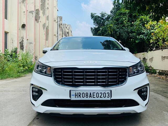 Used 2022 Kia Carnival in Delhi