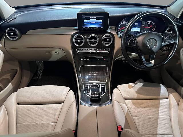 Used Mercedes-Benz GLC [2019-2023] 220d 4MATIC Progressive [2019-2021] in Mumbai