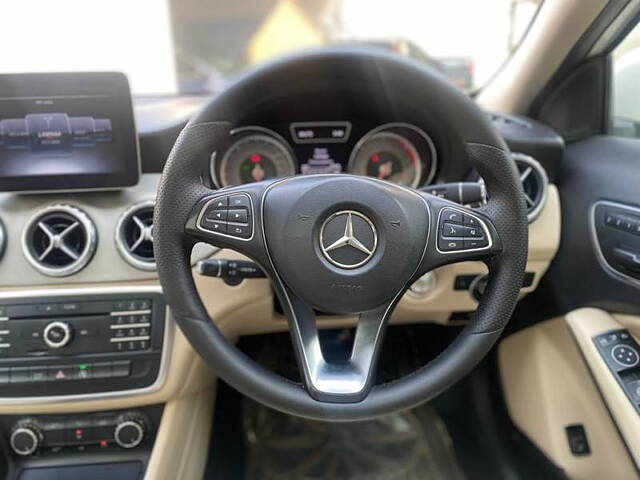 Used Mercedes-Benz GLA [2017-2020] 200 d Sport in Delhi