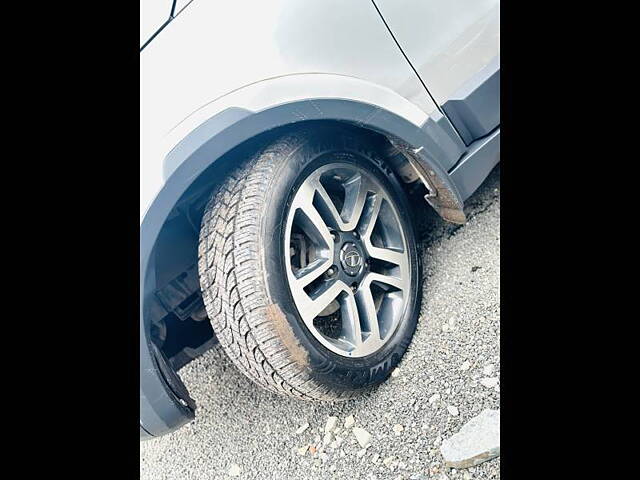 Used Tata Hexa [2017-2019] XT 4x2 7 STR in Surat