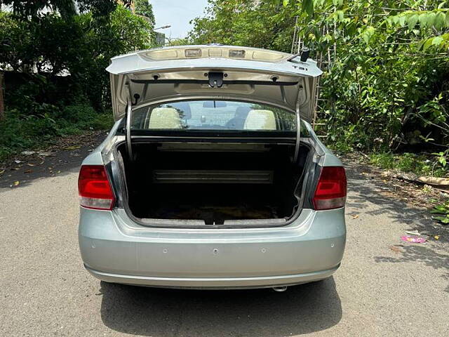 Used Volkswagen Vento [2014-2015] Comfortline Petrol AT in Mumbai