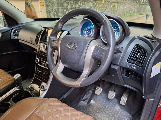 Used Mahindra XUV500 W11 (O) AWD AT in Mumbai