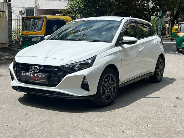 Used Hyundai i20 [2020-2023] Sportz 1.2 MT [2020-2023] in Bangalore