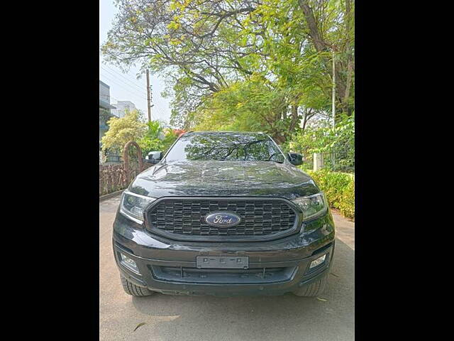 Used 2019 Ford Endeavour in Raipur