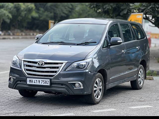 Used Toyota Innova [2013-2014] 2.5 VX 8 STR BS-III in Mumbai